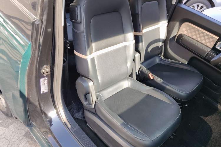 Used Baojun KiWi EV 2022 Designer Lite Edition Ternary Lithium Right Front Seat