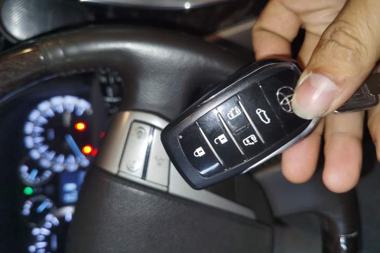 Used Toyota Alphard 2012 3.5L Luxury Edition