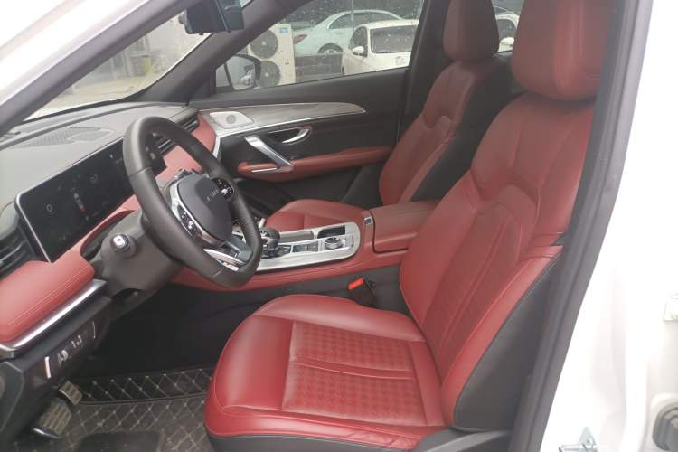 Used JETOUR X70 PRO 2023 1.5T DCT Comfort Edition 5 Seats Left Front Seat