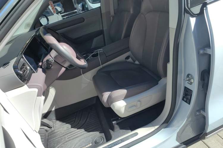 Used Leapmotor C11 2024 All-Electric 580 Luxury Edition
