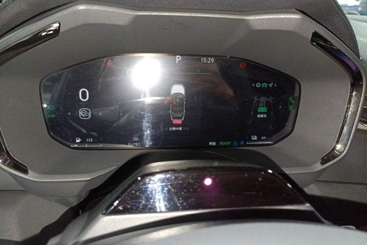 Used Lynk & Co 01 EM-P 2023 1.5TD EM-P Dawn Edition Instrument Cluster