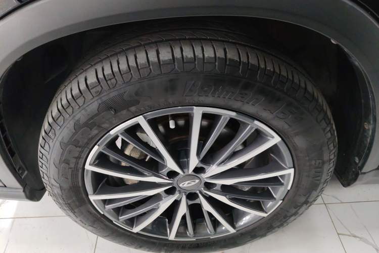 Used Chery Tiggo 8 PRO 2022 290T Two-Wheel Drive Sky Dome Edition 7 Seats Left Front Wheel Hub