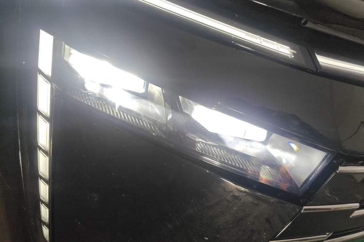 Used GAC Trumpchi E8 New Energy 2024 150km MAX
