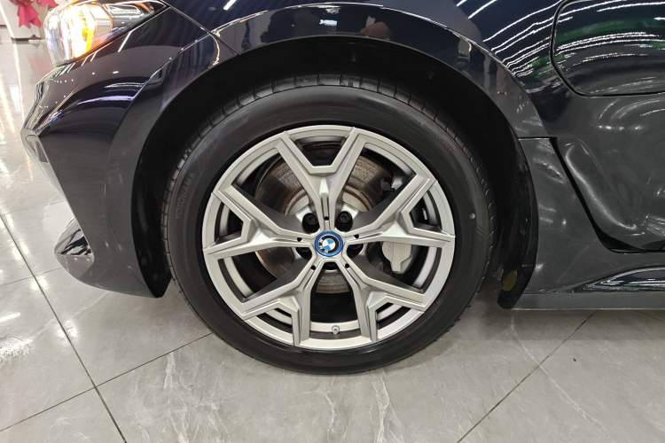 Used BMW i3 2024 eDrive 35 L Left Front Wheel Hub