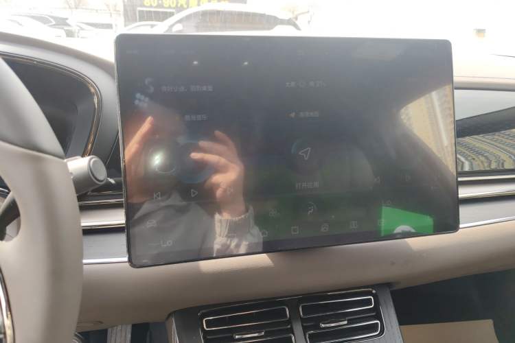 Used BYD Han 2020 EV Long-Range Deluxe Model Audio And AC Panel