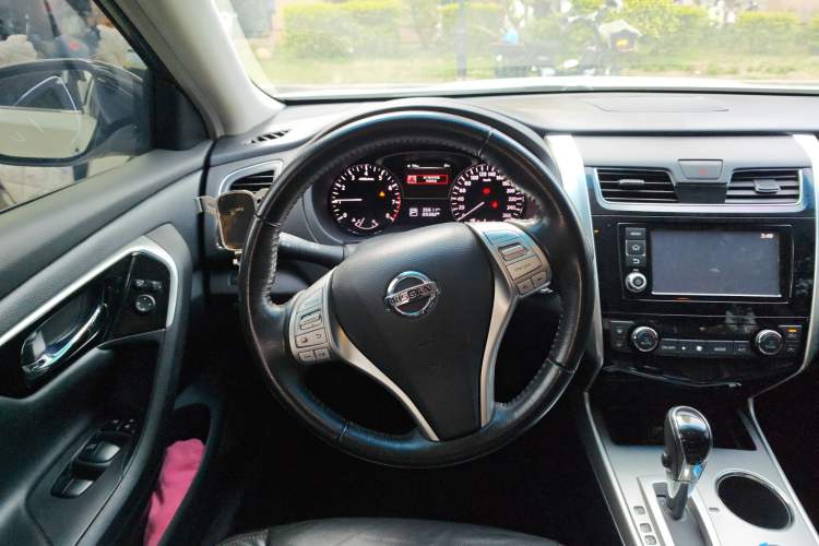 Used Nissan Teana 2016 Revised Version 2.0L XL Comfort Edition Steering Wheel