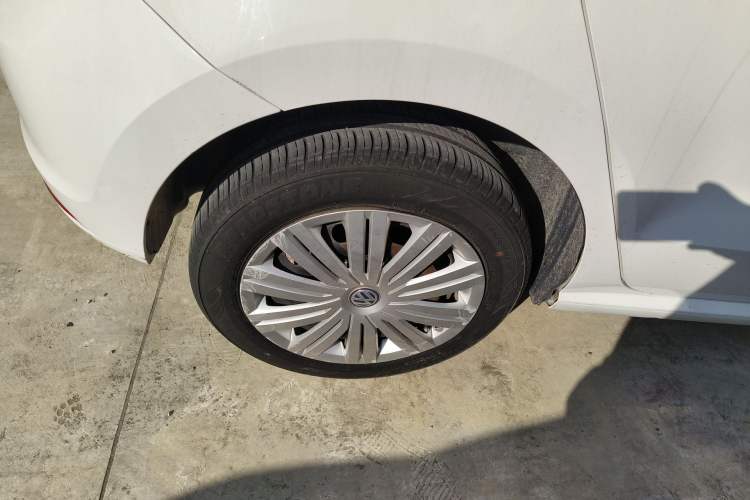 Used Volkswagen Polo 2016 1.6L Automatic Comfort Model