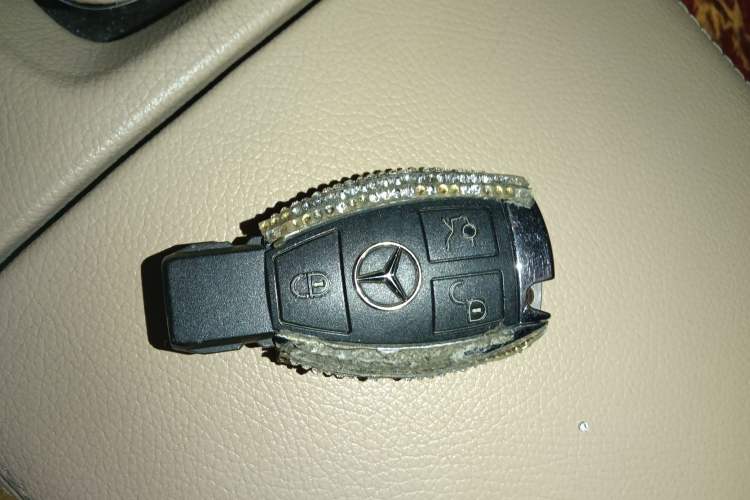 Used Mercedes-Benz S-Class 2012 S 300 L Prestige Grand Edition Vehicle Key