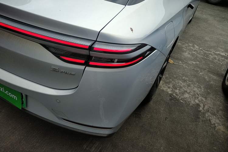 Used AION S Plus 2023 70 Intelligent Edition Lithium Iron Phosphate Exterior 6