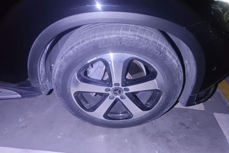 Used Mercedes-Benz GLC 2018 GLC 260 4MATIC Luxury Model