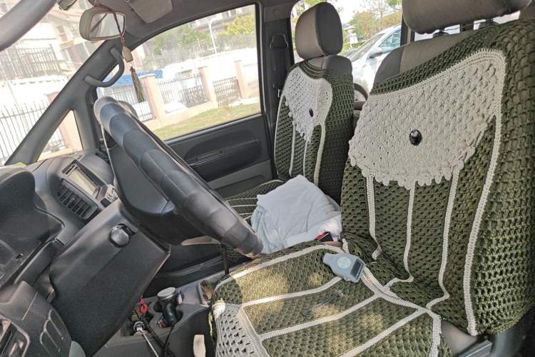 Used FORTHING Lingzhi 2012 Commercial Version 1.6L Special Offer Model
