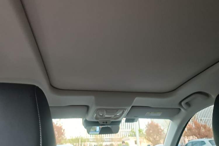 Used Wey Macchiato DHT-PHEV 2021 1.5L Master Edition Headliner