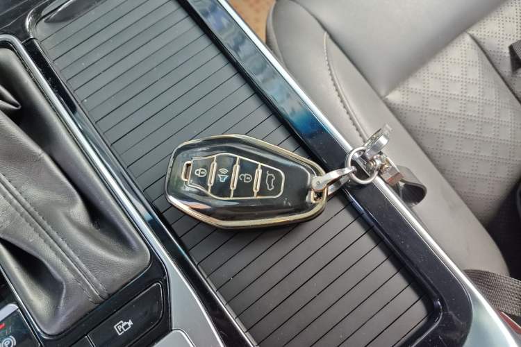 Used JETOUR X90 2020 1.6T DCT Shadow Edition 7-Seater Vehicle Key