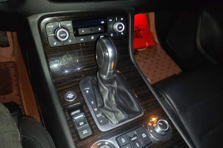 Used Volkswagen Touareg 2016 3.0 TSI High-End Version