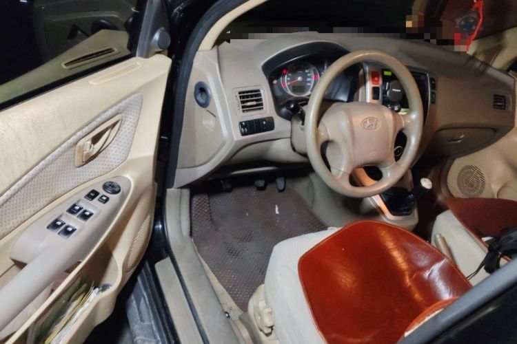 Used Hyundai Tucson 2009 2.0L Manual Two-Wheel Drive Fashion Edition
