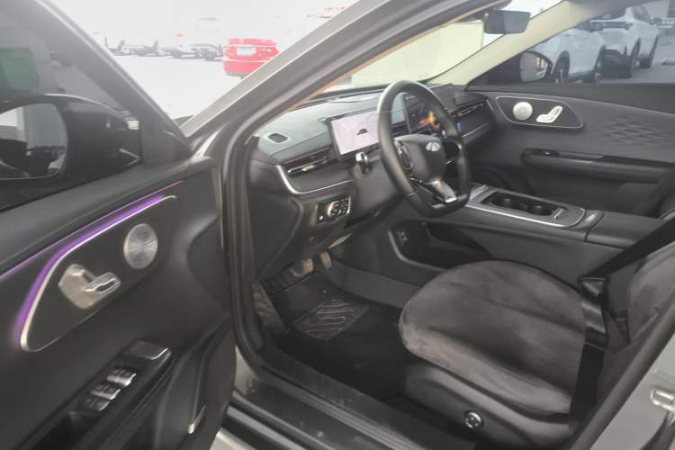 Used Chery Fengyun A8L 2025 1.5 TGDI 145 km Luxury Version