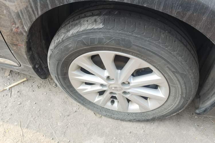 Used Toyota Camry 2016 2.0E 10th Anniversary Elite Edition
