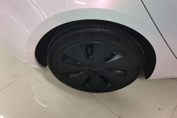 Used Tesla Model 3 2023 Rear-Wheel-Drive Version