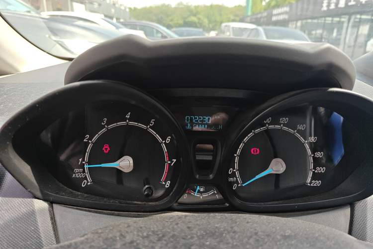 Used Ford Fiesta 2013 Hatchback 1.5L Manual Fashion Edition