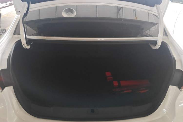 Used Buick GT 2019 18T Automatic Connected Elite Model China V Standard Trunk