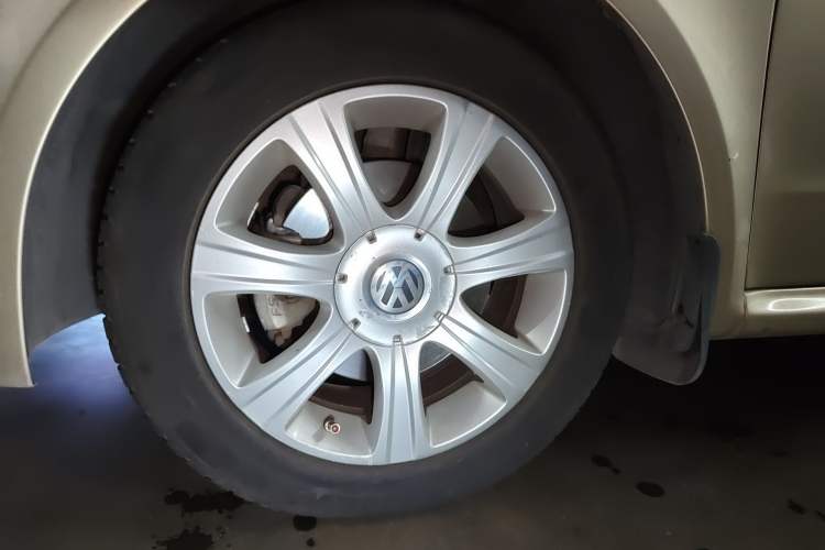 Used Volkswagen Lavida 2011 1.6L Automatic Premium Edition