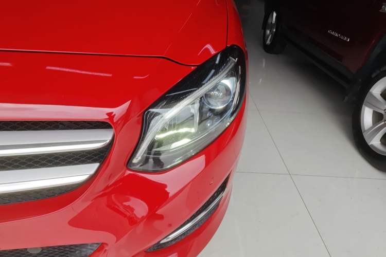 Used Mercedes-Benz B-Class 2019 B 200 Fashion Model