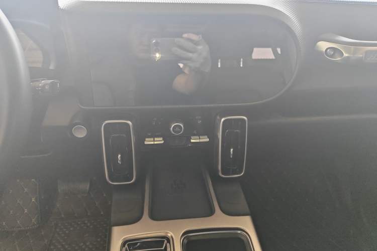 Used Haval DARGO 2022 1.5T DCT Two-Wheel Drive Labrador Edition
