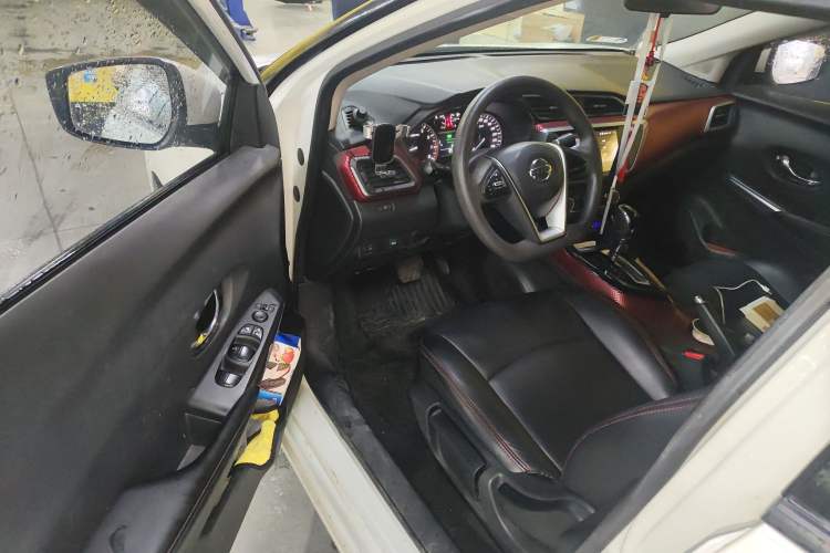 Used Nissan Lannia 2016 1.6L CVT Cool Edition
