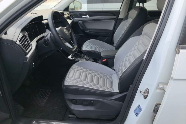 Used Volkswagen Tayron 2023 300TSI Two-Wheel-Drive Luxury Plus Advanced Edition
