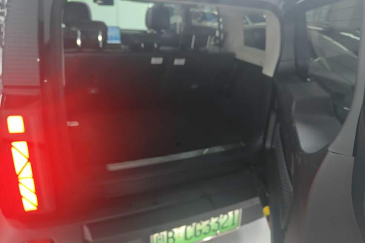 Used iCAR 03 2024 501km Four-wheel Drive Long-Range Advanced Version Trunk