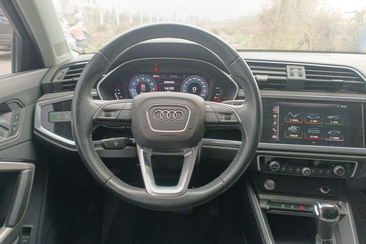 Used Audi Q3 2021 35 TFSI Progressive Dynamic Edition