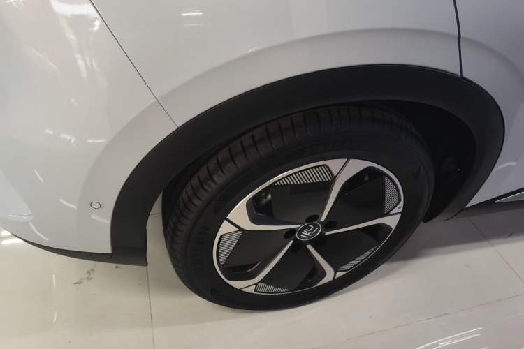 Used BYD Yuan PLUS 2025 Intelligent Driving Version 510 KM Beyond-Grade Edition
