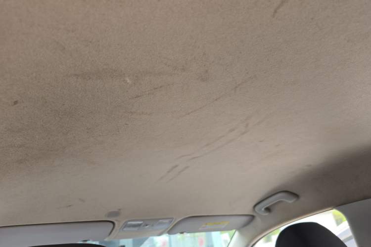 Used Kia K2 2017 Sedan 1.4L Automatic GLS Headliner