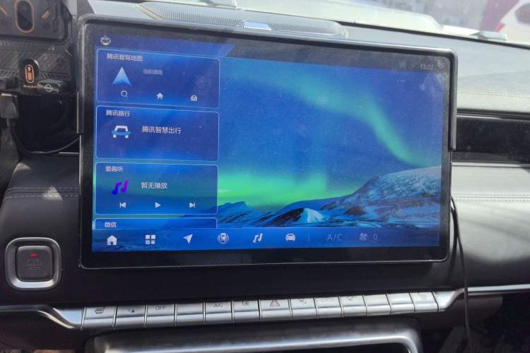 Used Foton Mars 2025 Mars 7 2.0T Diesel Automatic 4x4 Long-Box Explorer Edition Audio And AC Panel