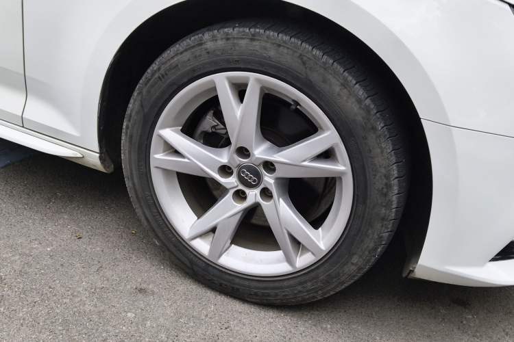 Used Audi A4L 2018 30th Anniversary Edition 40 TFSI Trendy Model