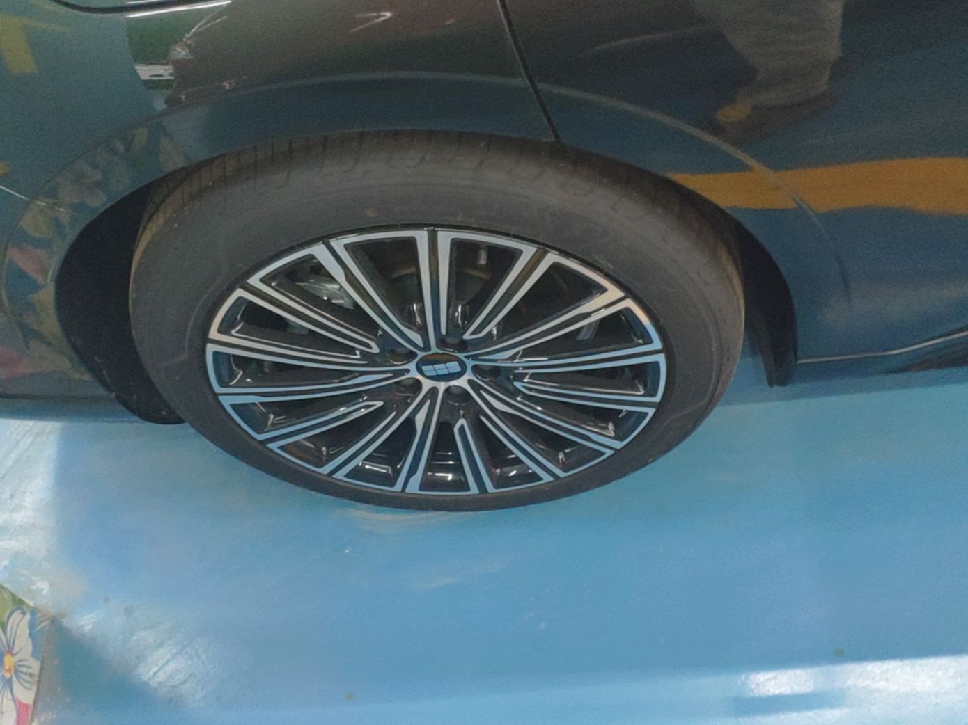Geely Galaxy 8 2025 130km EM-P Starship Edition — снимка 11