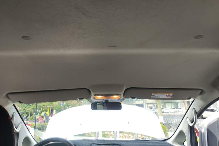 Used JAC Refine M3 2019 PLUS Maker Edition 1.8L Luxury Model Headliner