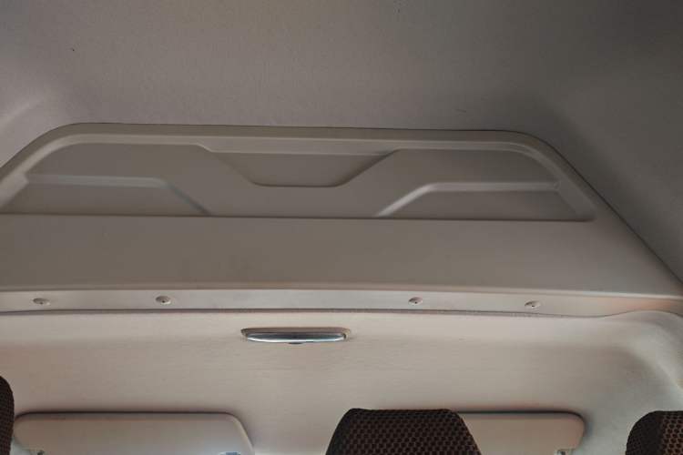 Used Ford Transit 2017 2.0T Diesel Multi-Function Commercial Vehicle Short Wheelbase Mid-Roof China V Standard