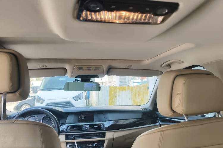 Used BMW 5 Series 2013 525Li Leading Model Headliner