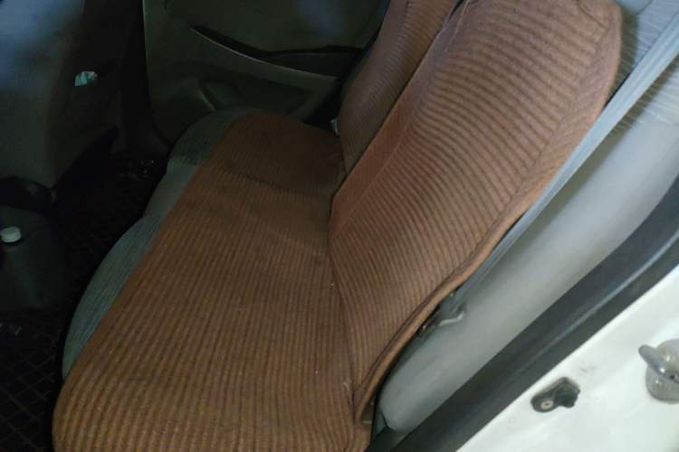 Used Hyundai Verna (older generation) 2016 1.4L Manual Smart GLS Trim
