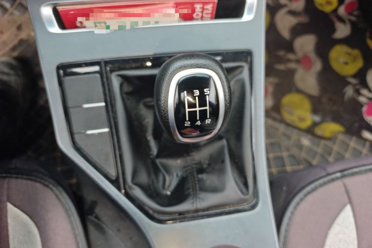 Used Geely Auto Emgrand 2019 Leading Edition 1.5L Manual Upward Asian Games Edition China VI