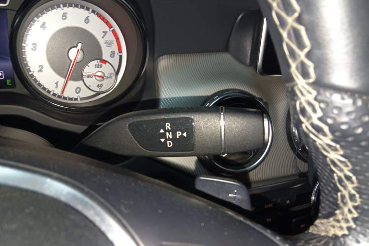 Used Mercedes-Benz GLA 2015 GLA 220 4MATIC Fashion Model
