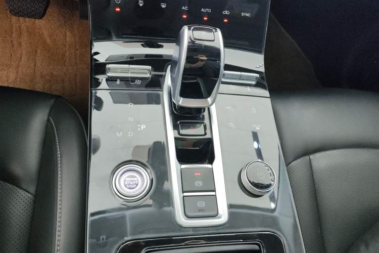 Used Chery Tiggo 8 2021 Kunpeng Edition 290TGDI Automatic Zhubfeng Version Gear Lever