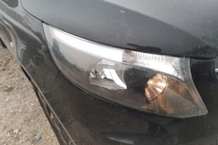 Used Mercedes-Benz Vito 2023 2.0T Business Version 7 Seats
