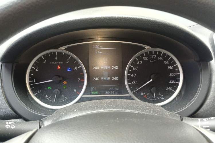 Used Nissan Tiida 2016 1.6L CVT Smart Drive Edition