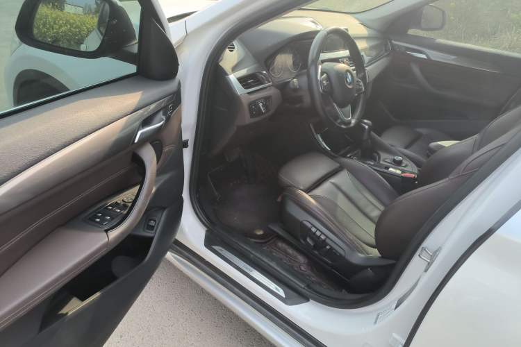 Used BMW X1 2018 sDrive18Li Luxury Model Driver Seat