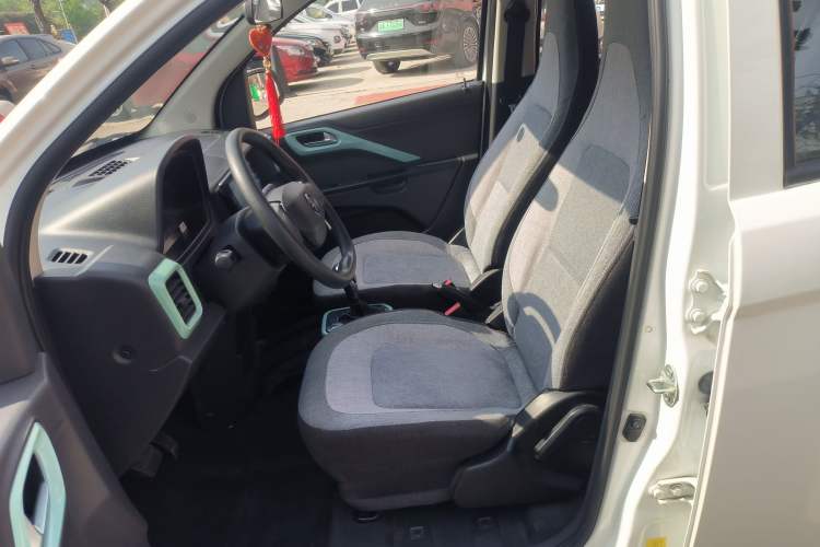 Used LINGBOX COCO 2023 Alliance Edition Left Front Seat