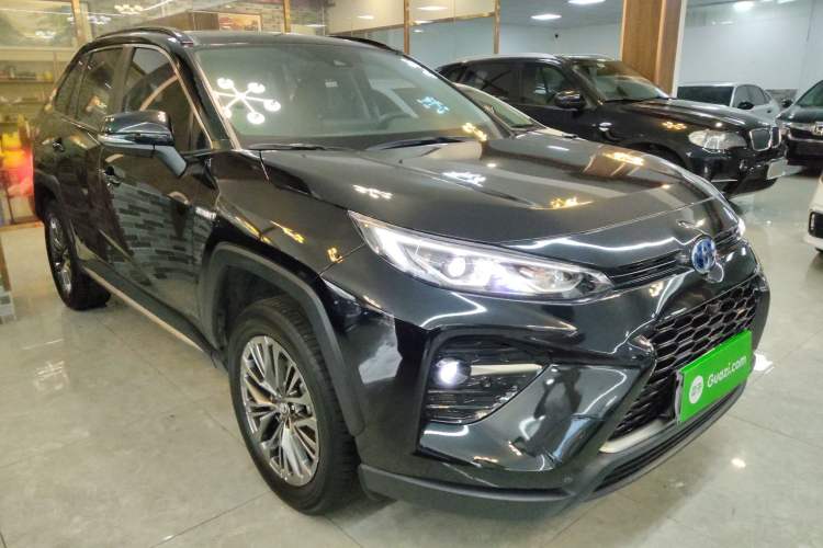 Used Toyota Wildlander 2023 Dual-Motor 2.5L E-CVT Two-Wheel Drive Luxury PLUS Edition
