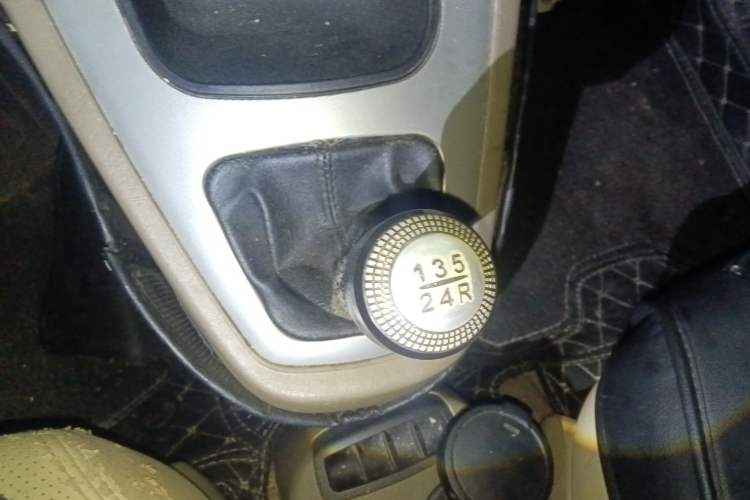 Used Hyundai Tucson 2013 2.0L Manual Two-Wheel Drive Fashion Edition