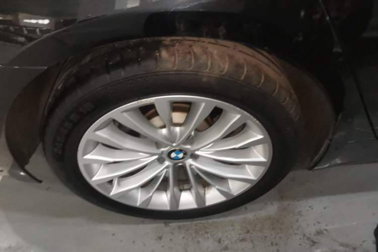 Used BMW 5 Series 2018 Revised Version 530Li Leading Edition Luxury Package
